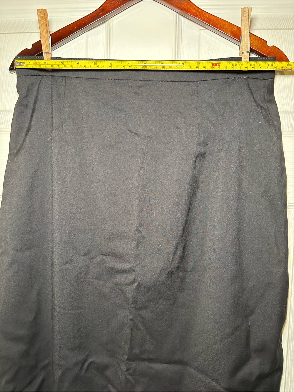 Burberry Black 100% Wool Pencil Skirt | Tailored Knee Length Fully Lined Size M - Picture 5 of 9